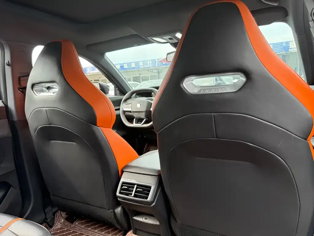 Changan UNI-V 2024 из CN, фото 9
