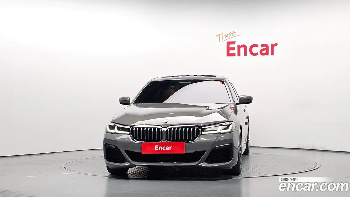 BMW 5-Series 2021 из KR, фото 3