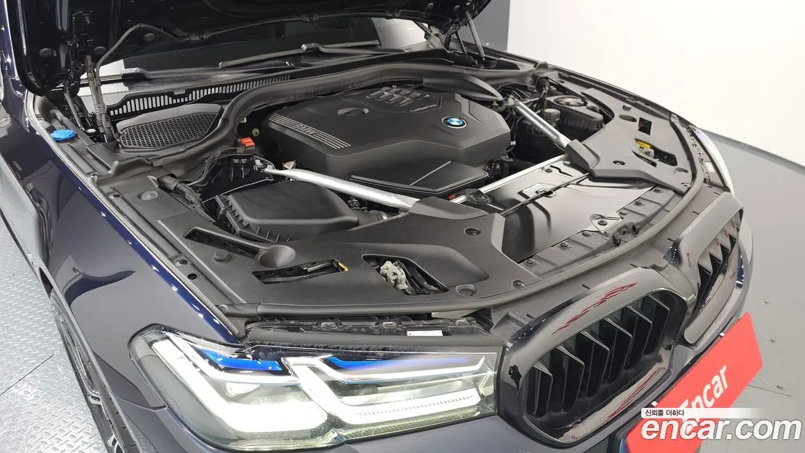 BMW 5-Series 2023 из KR, фото 6