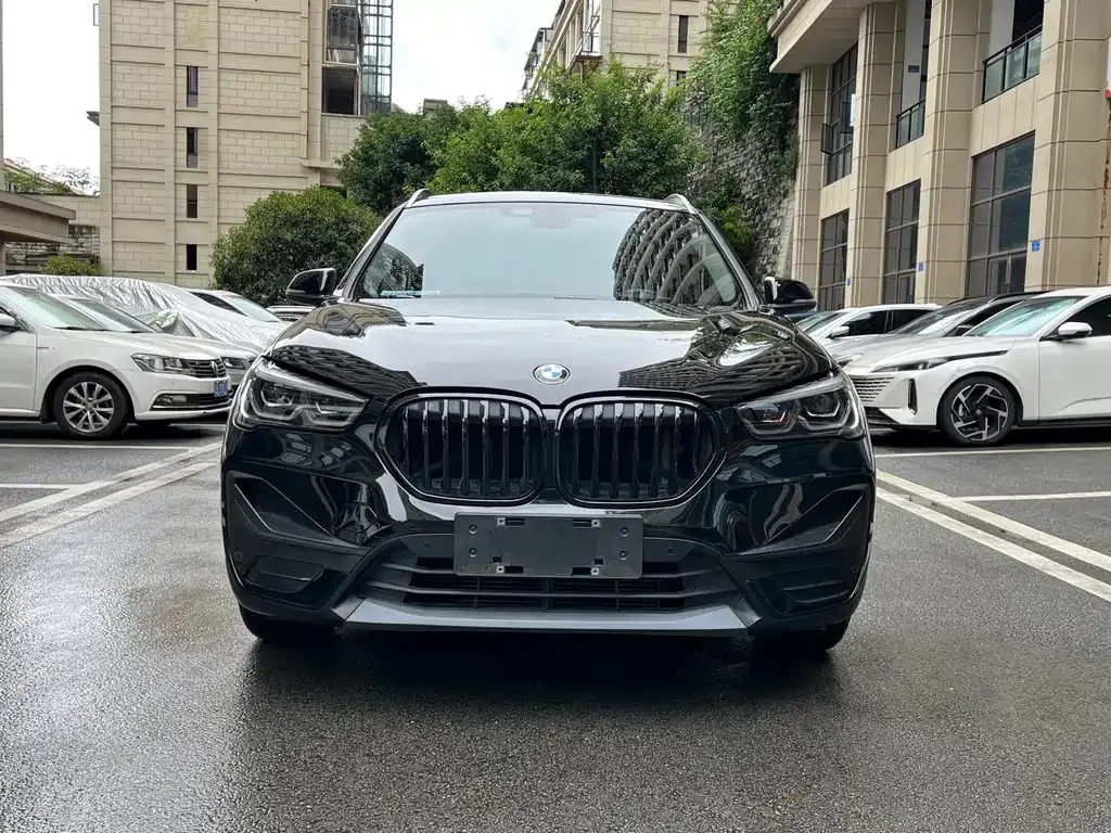 BMW X1 2021 из CN, фото 2