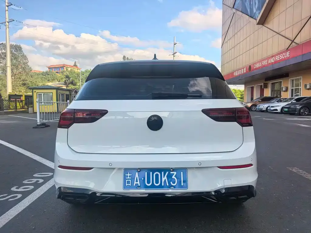 Volkswagen Golf 2021 из CN, фото 4