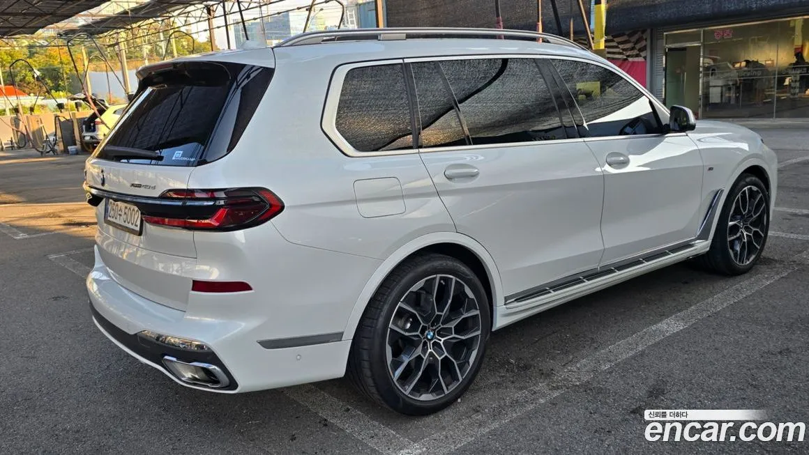 BMW X7 — фото 5