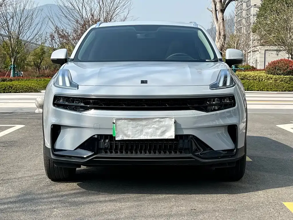 Lynk & Co 06 EM-P 2024 из CN, фото 3