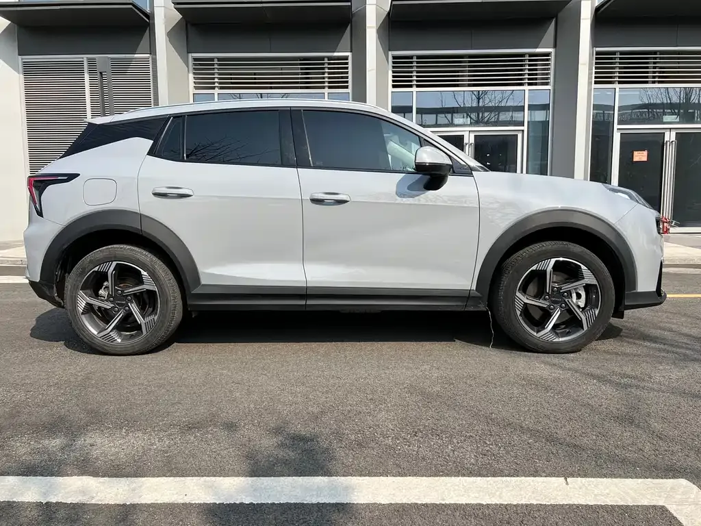 Lynk & Co 06 EM-P 2024 из CN, фото 4