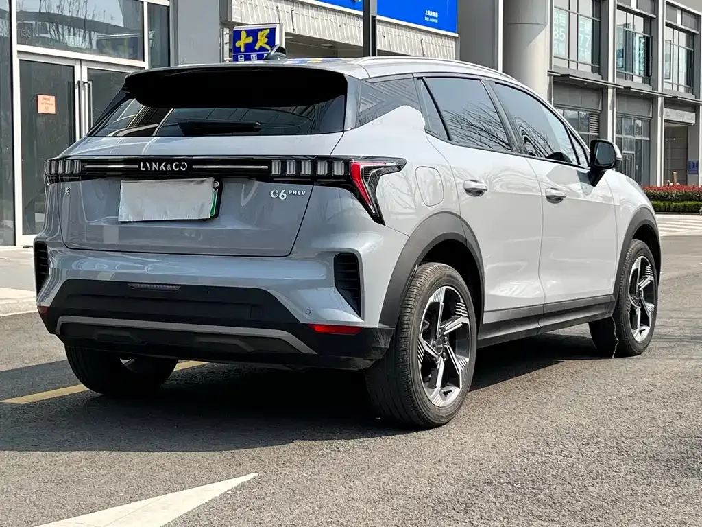 Lynk & Co 06 EM-P 2024 из CN, фото 9