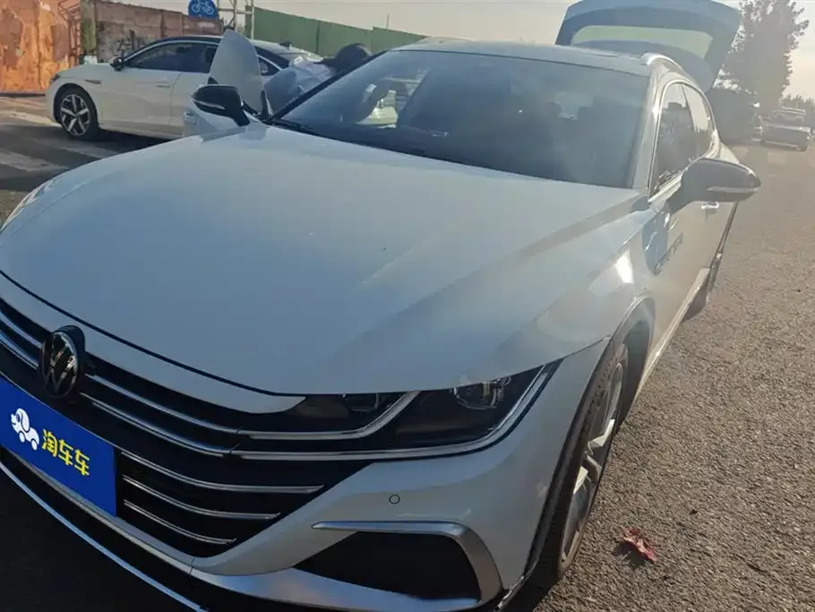 Volkswagen CC 2022 из CN, фото 1