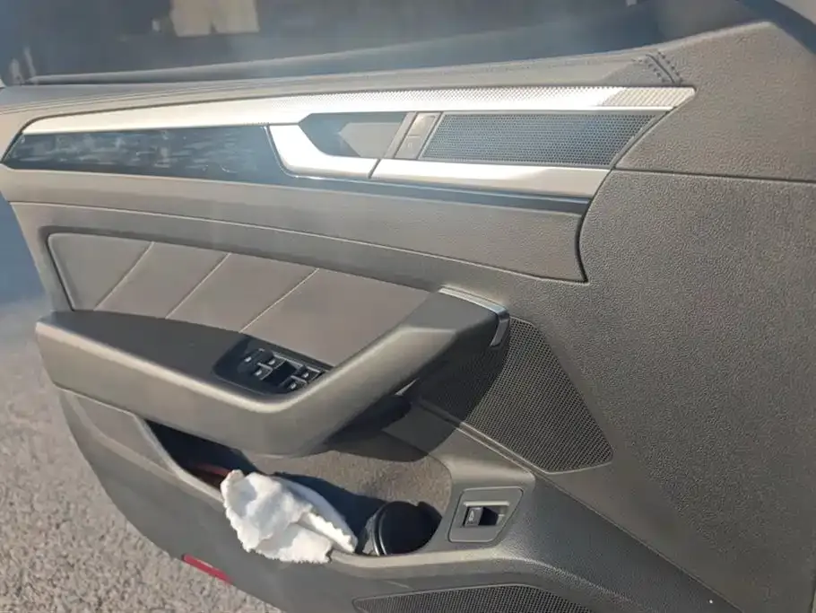 Volkswagen CC 2022 из CN, фото 7