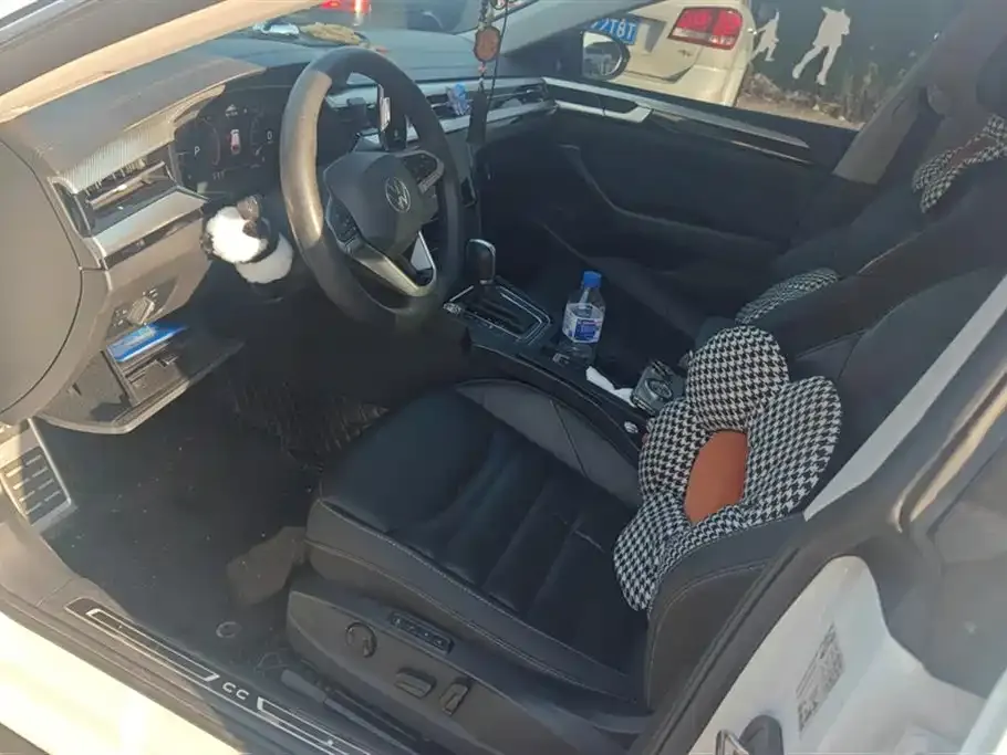 Volkswagen CC 2022 из CN, фото 9