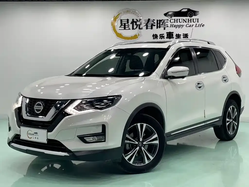 Nissan X-Trail — фото 1