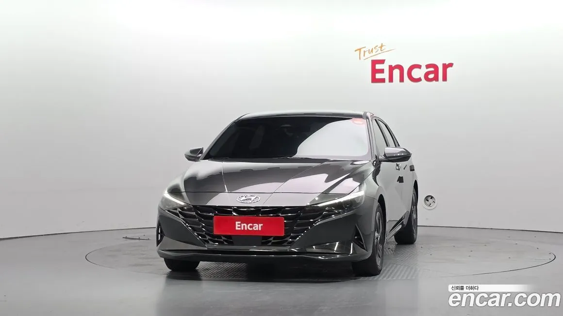 Hyundai AVANTE — фото 3
