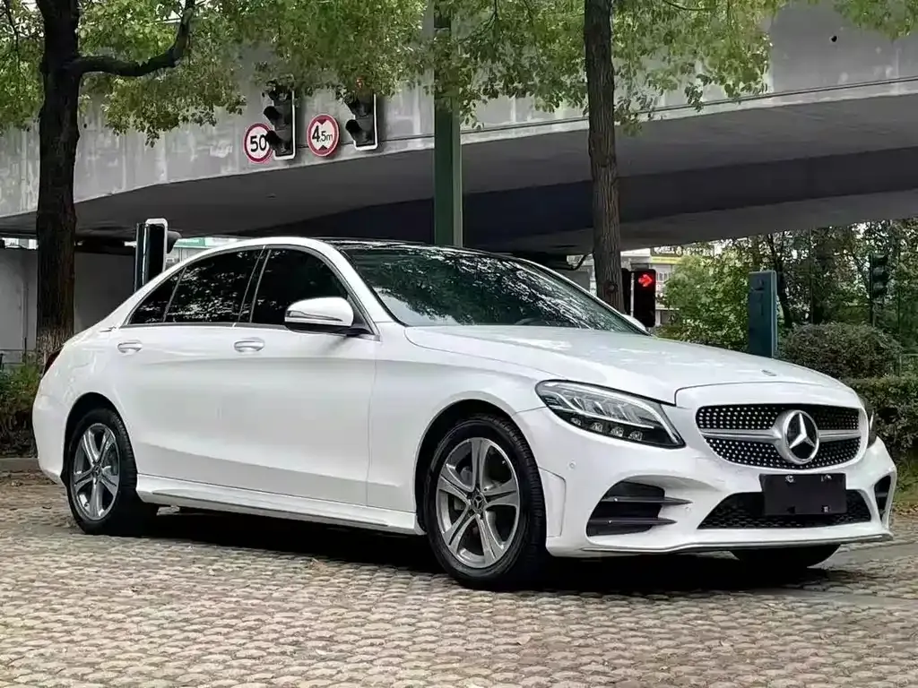 Mercedes-Benz C-Class — фото 3
