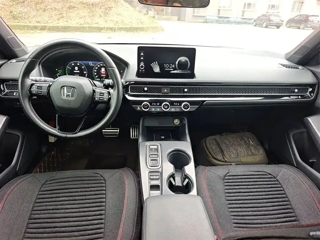 Honda Civic — фото 10