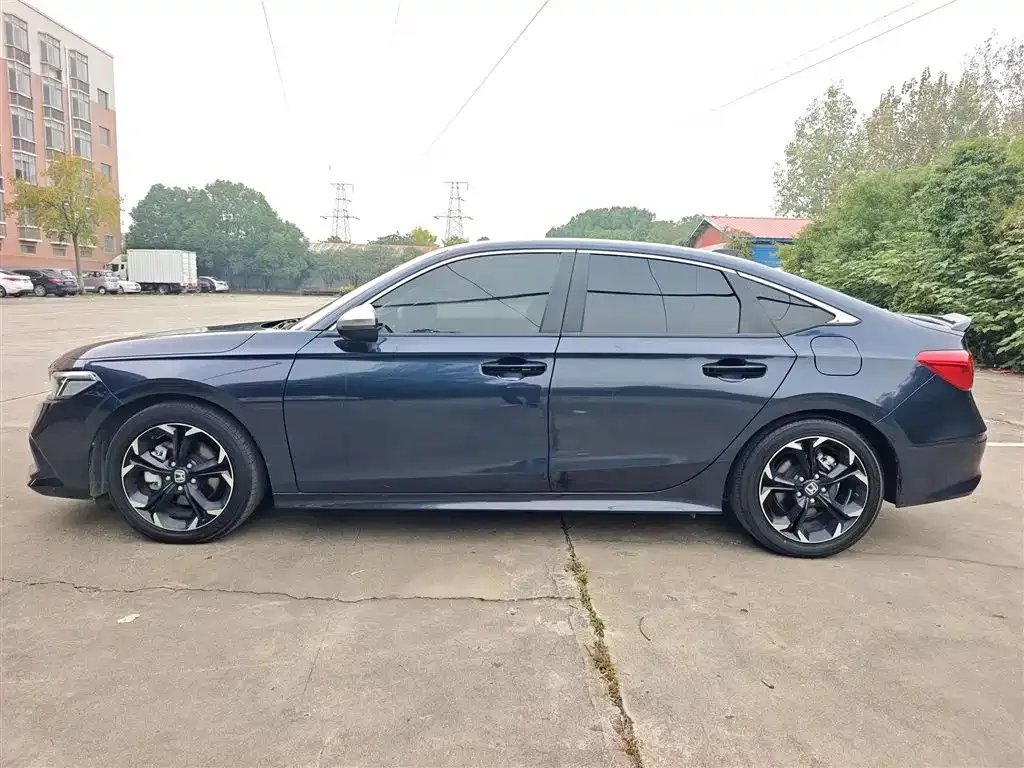 Honda Civic — фото 5
