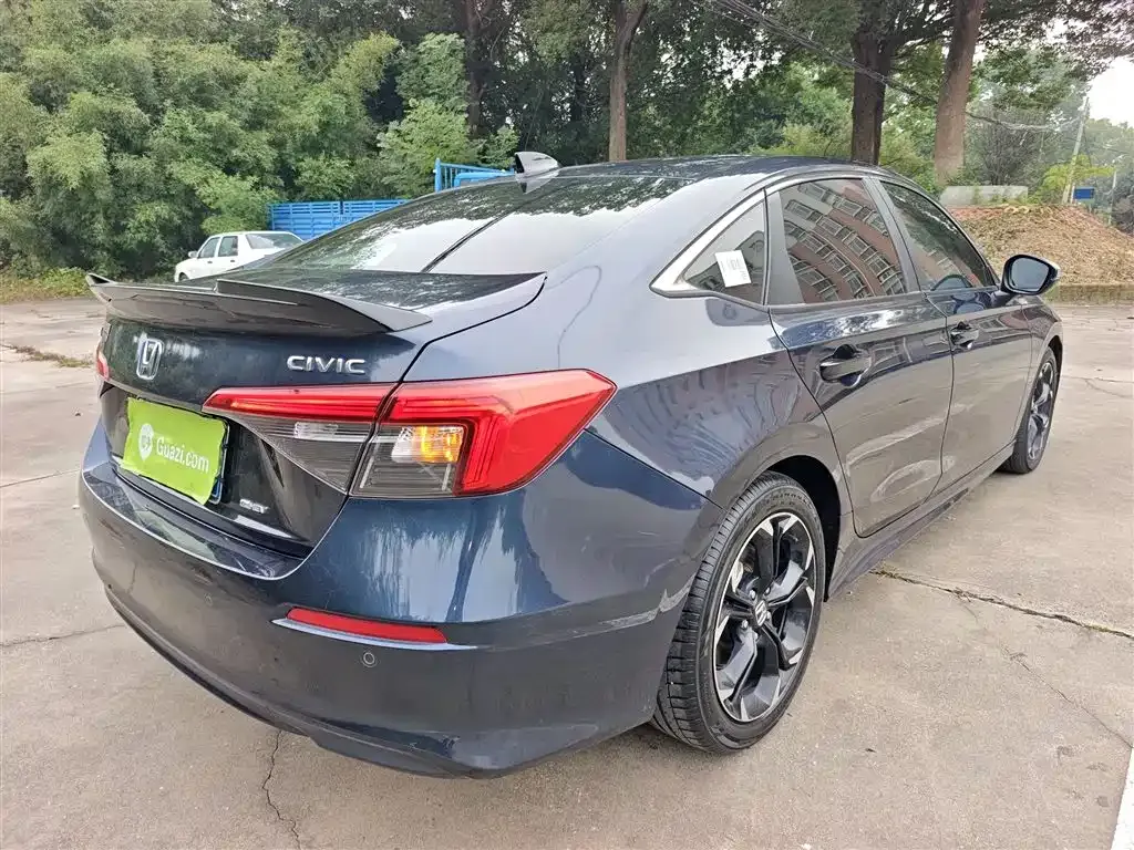 Honda Civic — фото 7