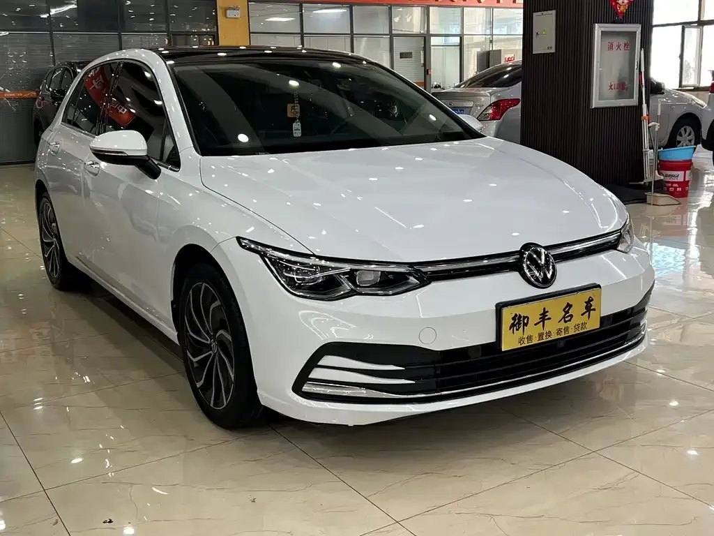 Volkswagen Golf 2021 из CN, фото 3