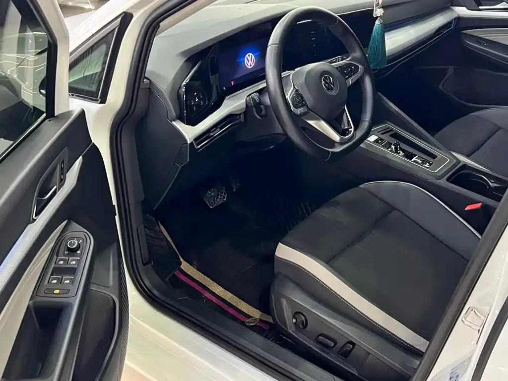 Volkswagen Golf 2021 из CN, фото 7