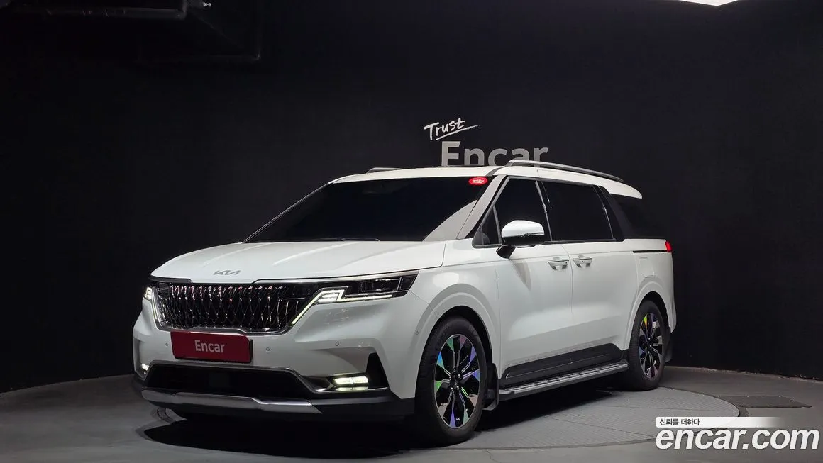 Kia Carnival 2023 из KR, фото 1