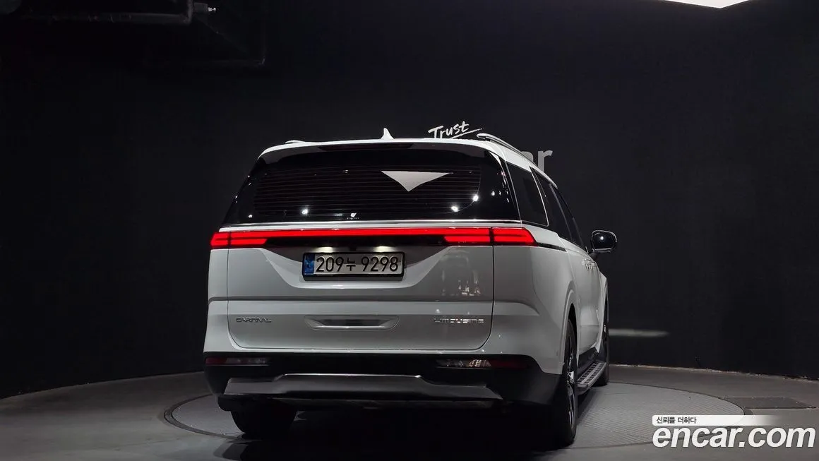 Kia Carnival 2023 из KR, фото 4