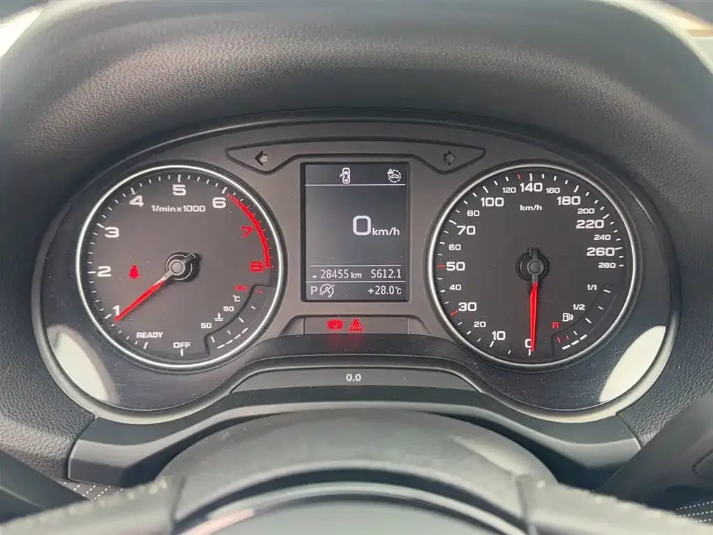 Audi Q2L 2022 из CN, фото 5