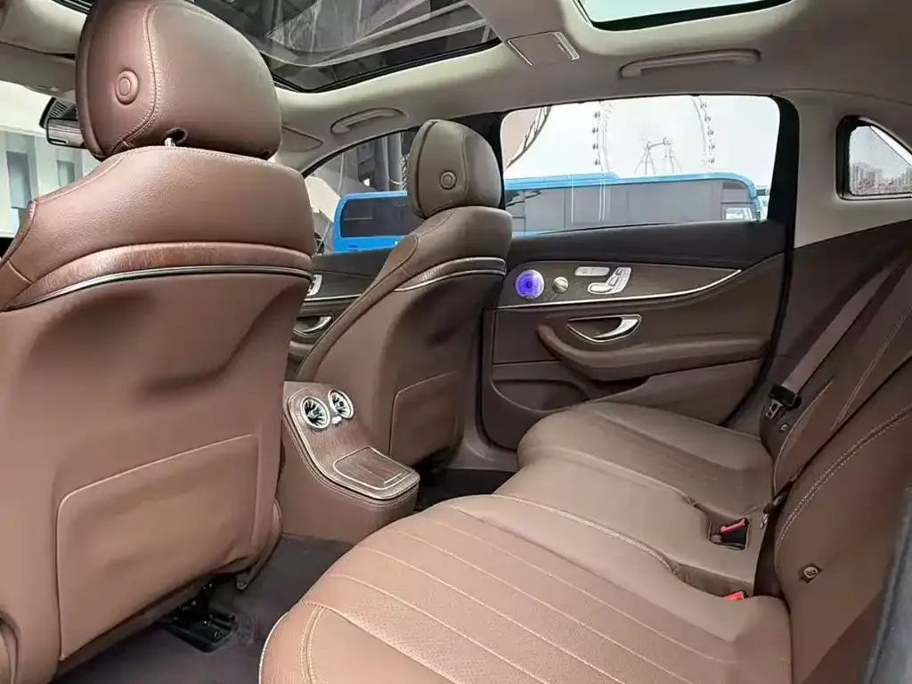 Mercedes-Benz E-Class 2023 из CN, фото 9