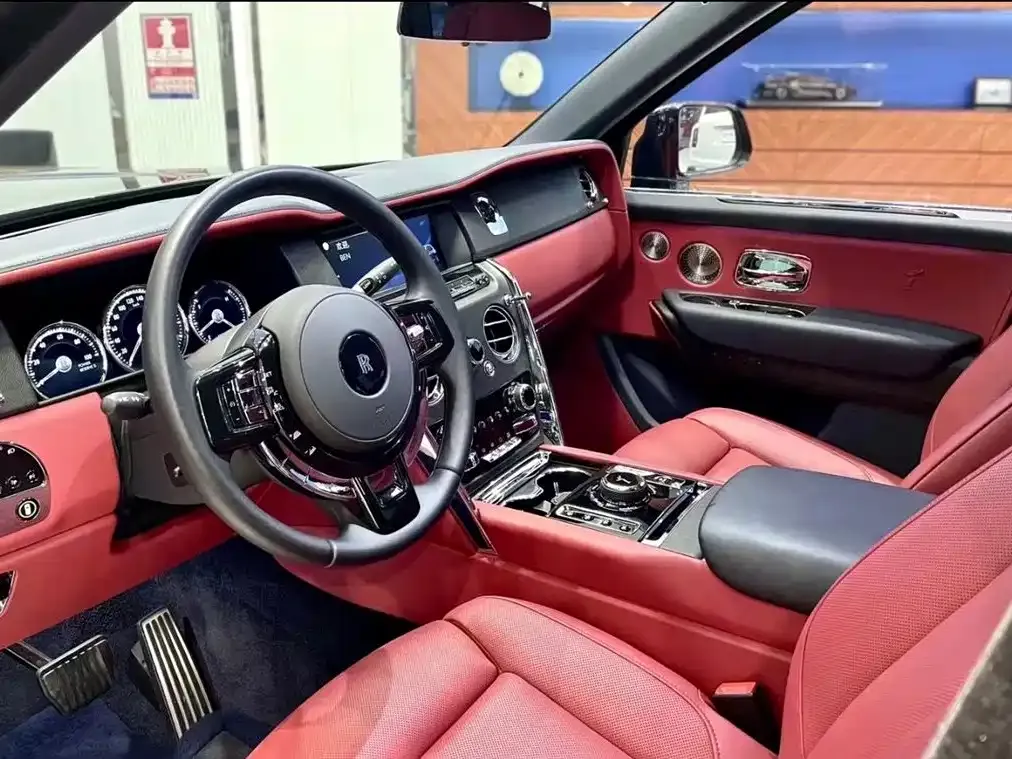 Rolls-Royce Cullinan 2021 из CN, фото 9