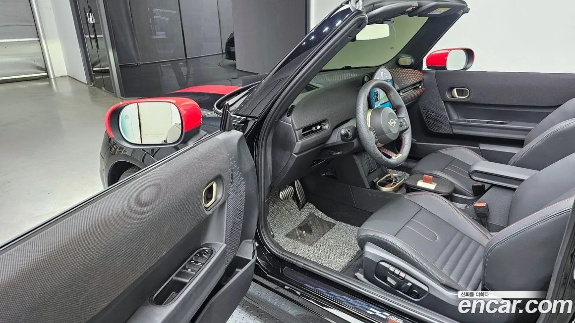 [object Object] Cooper Convertible 2025 из KR, фото 10