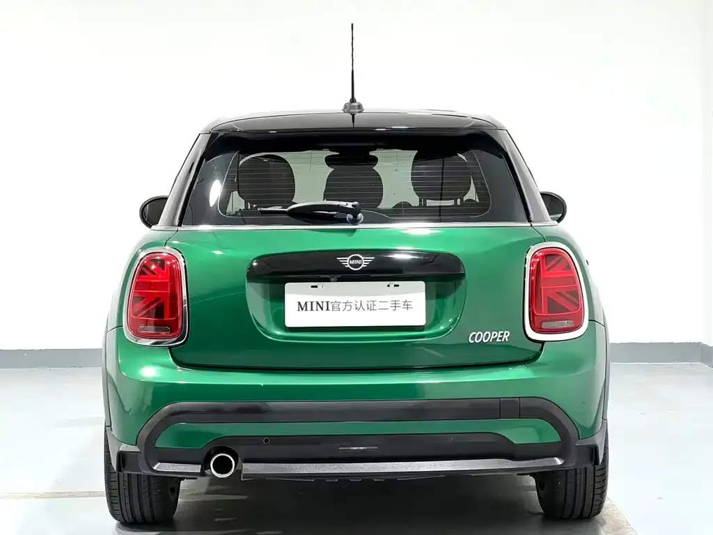 MINI Cooper (3-door) 2022 из CN, фото 2