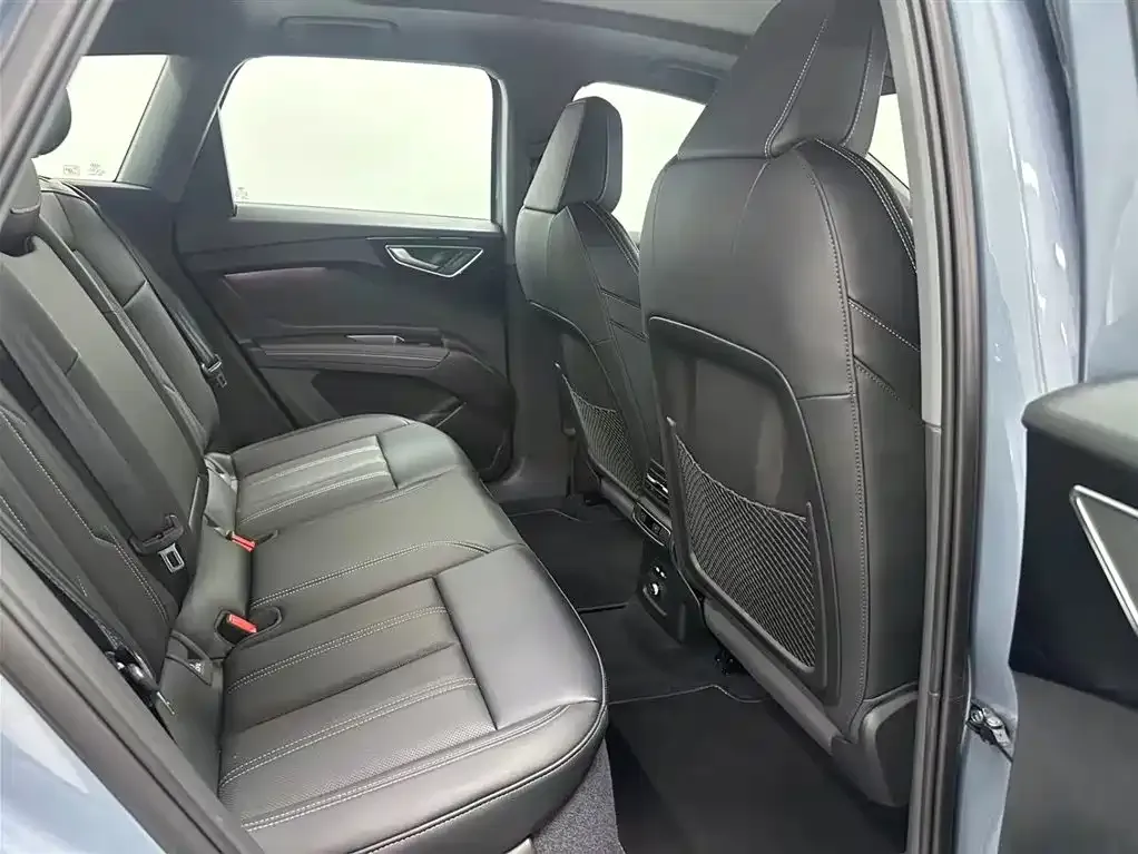 Audi Q4 e-tron 2024 из CN, фото 9