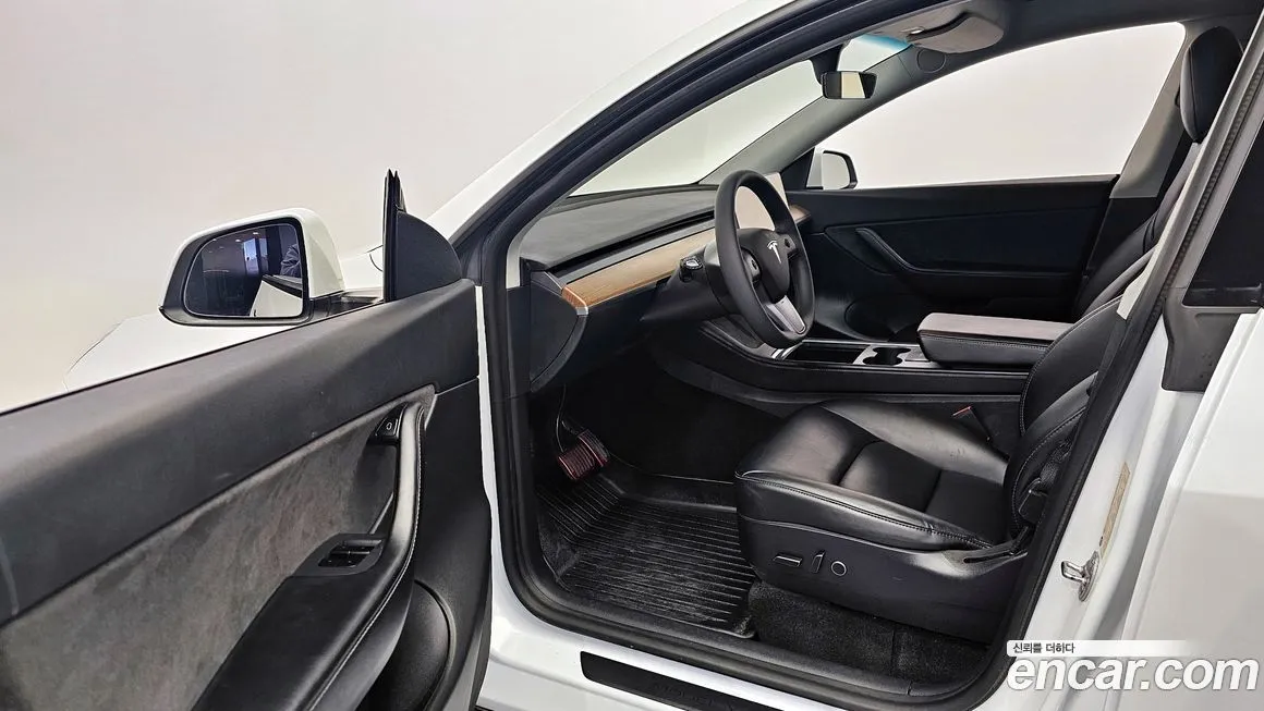 Tesla Model Y 2021 из KR, фото 10