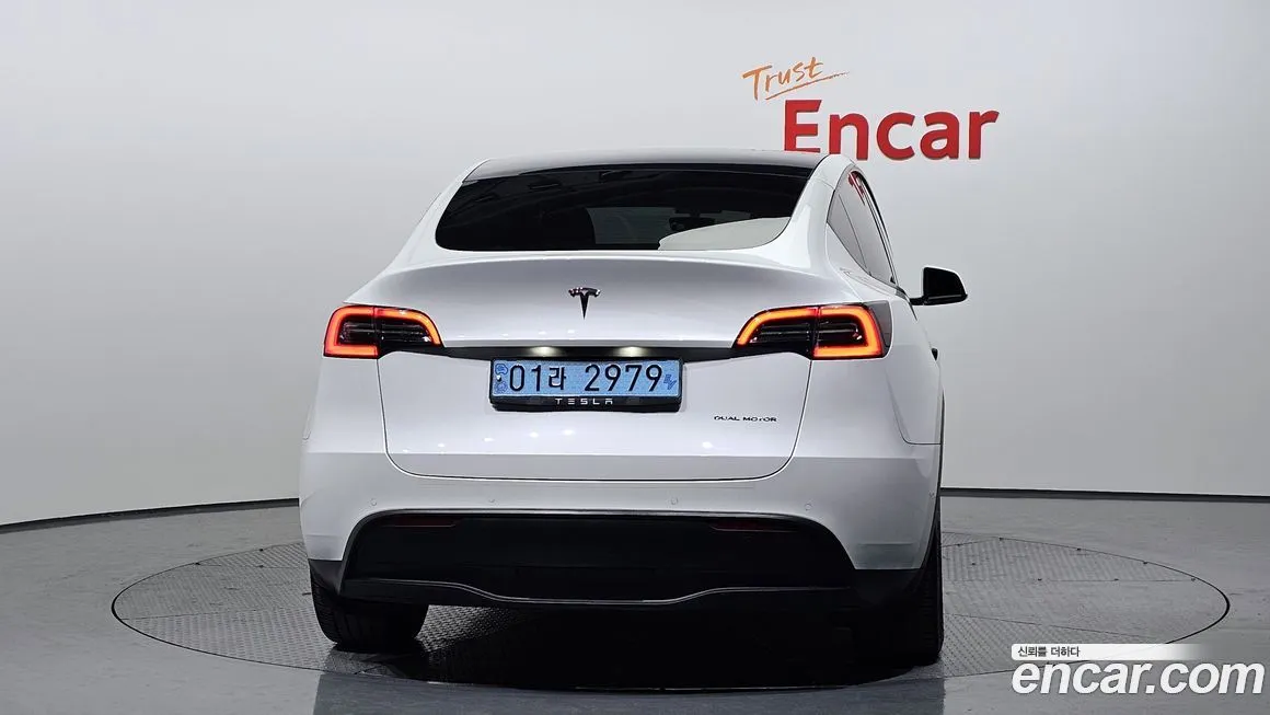Tesla Model Y 2021 из KR, фото 4