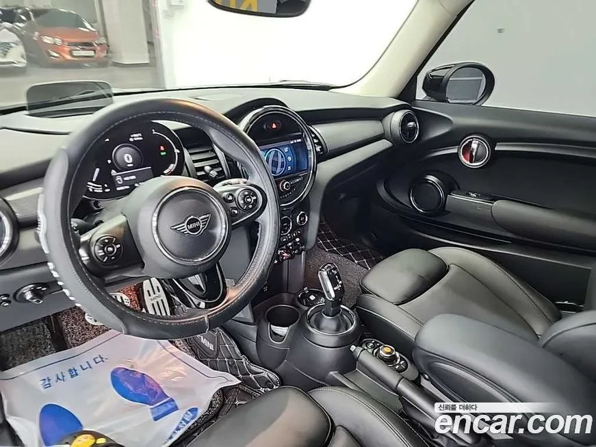 Mini Cooper 2021 из KR, фото 7