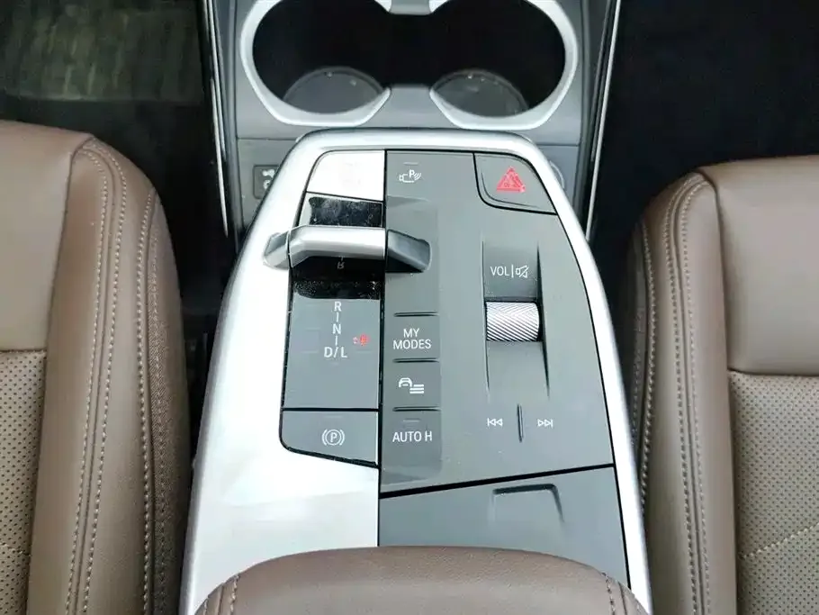 BMW X1 2025 из CN, фото 10