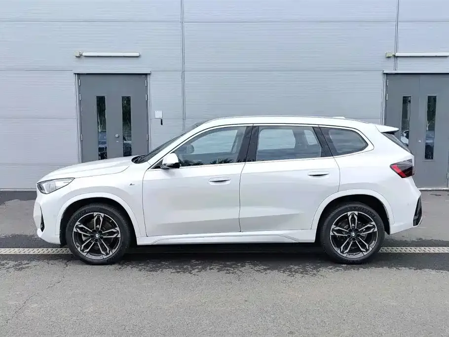 BMW X1 2025 из CN, фото 2