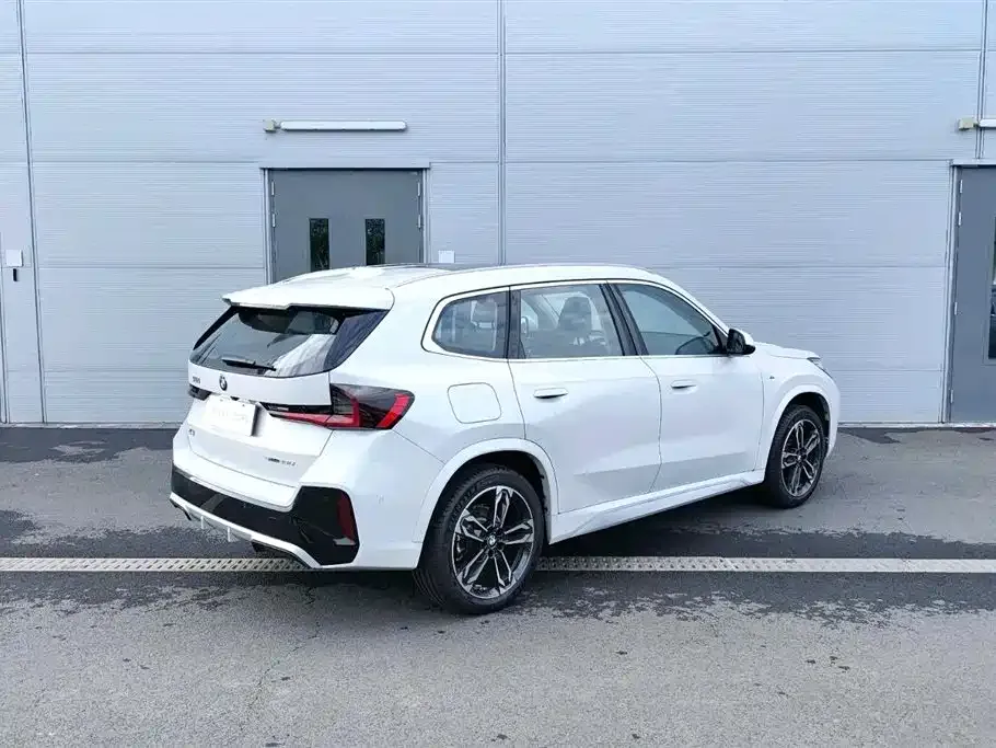 BMW X1 2025 из CN, фото 3