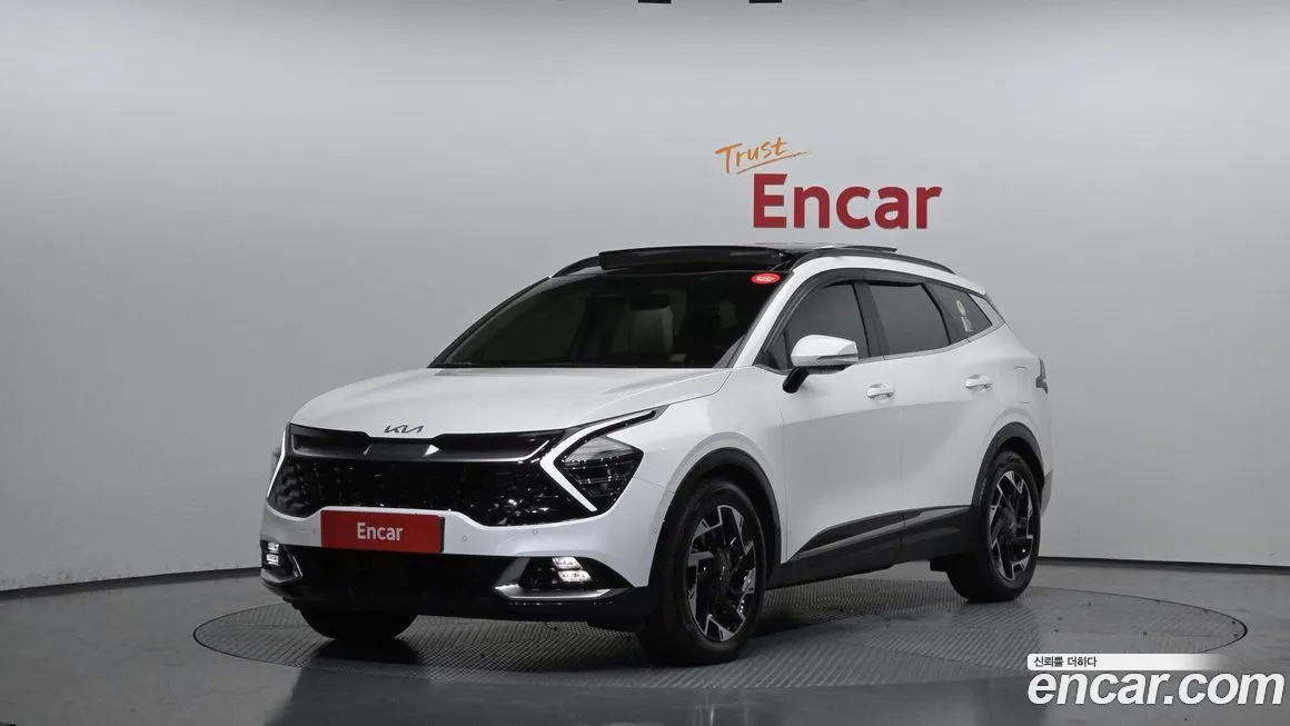Kia Sportage — фото 1