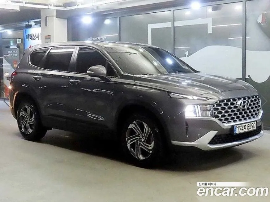 Hyundai Santafe — фото 1