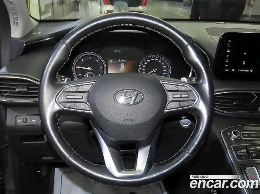 Hyundai Santafe — фото 8