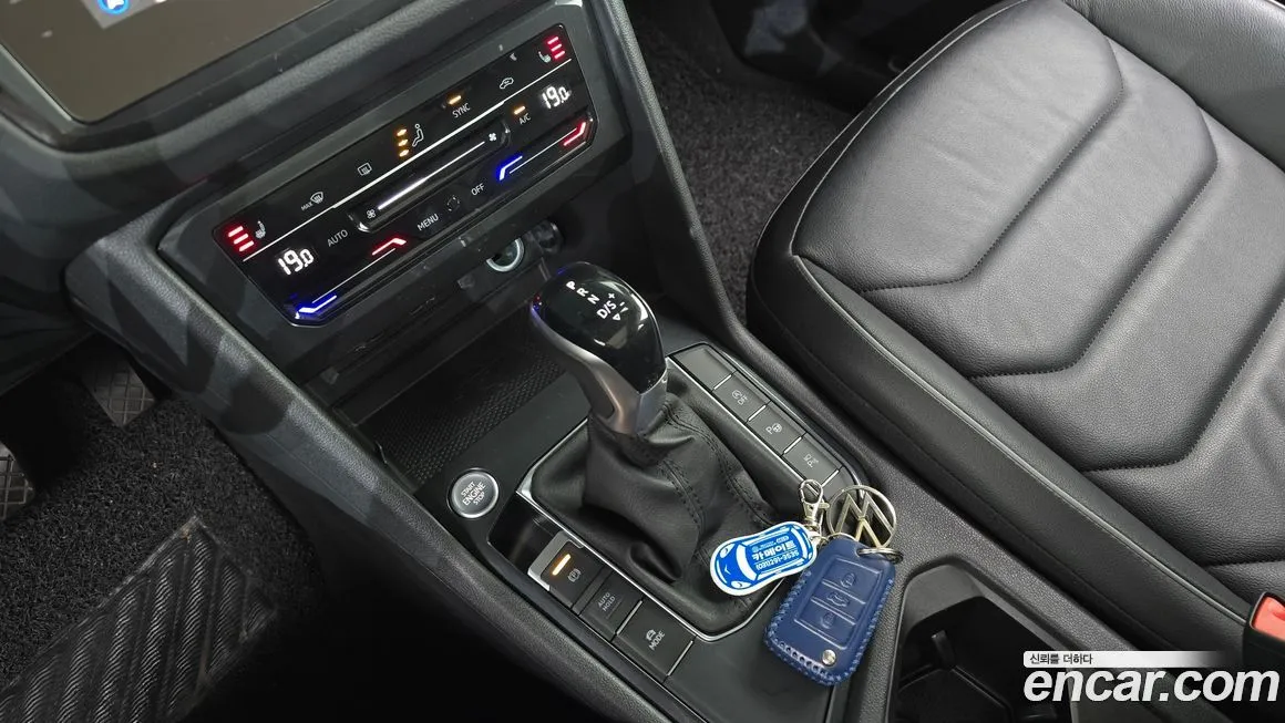 Volkswagen Tiguan 2021 из KR, фото 9