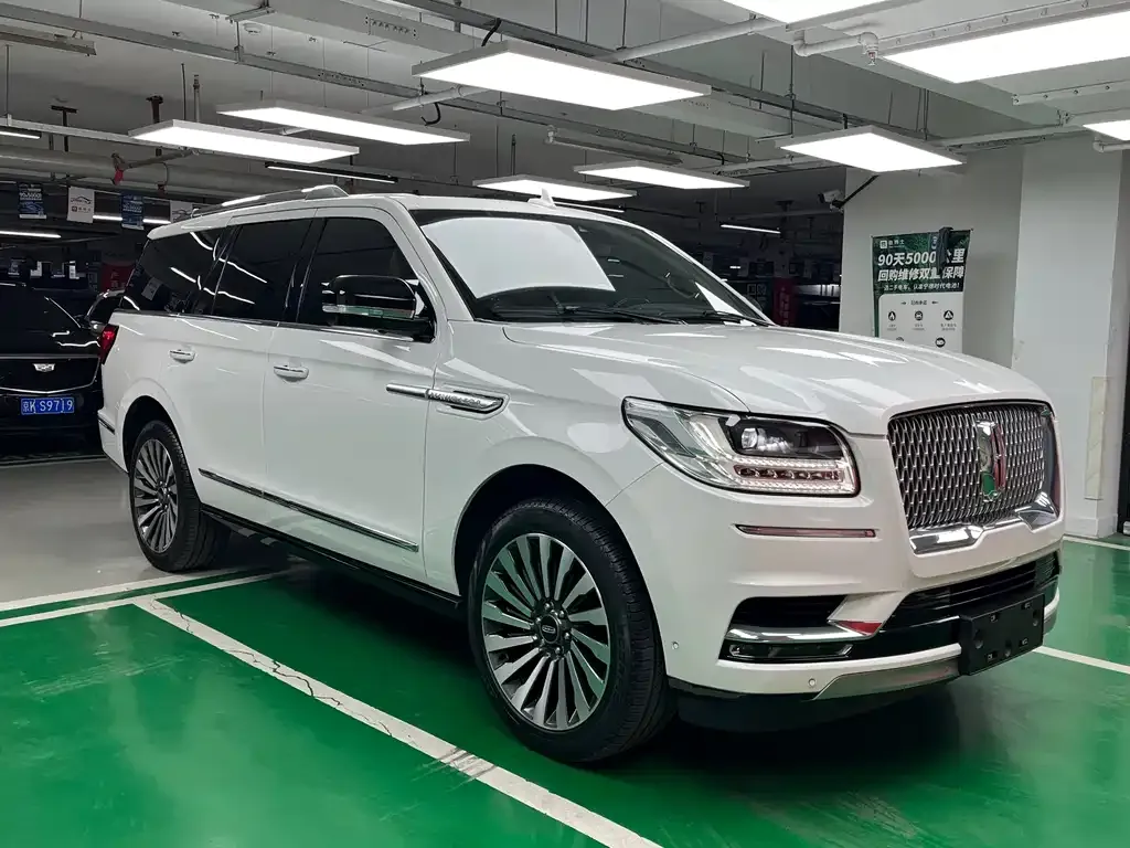 Lincoln Navigator 2021 из CN, фото 3