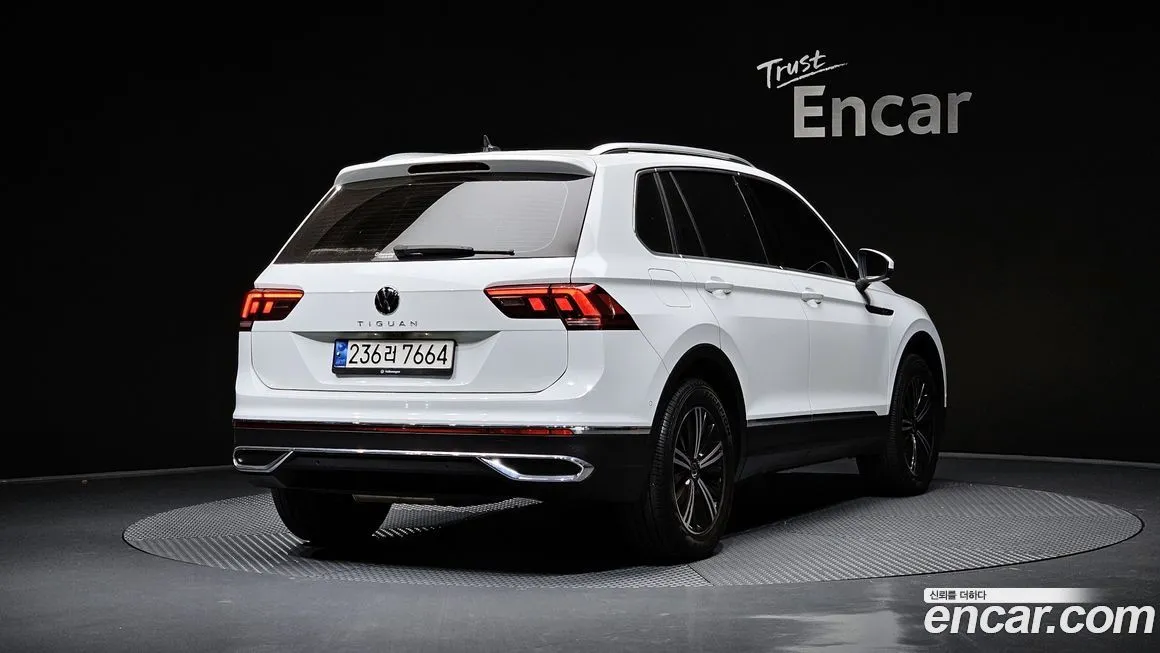 Volkswagen Tiguan 2022 из KR, фото 2
