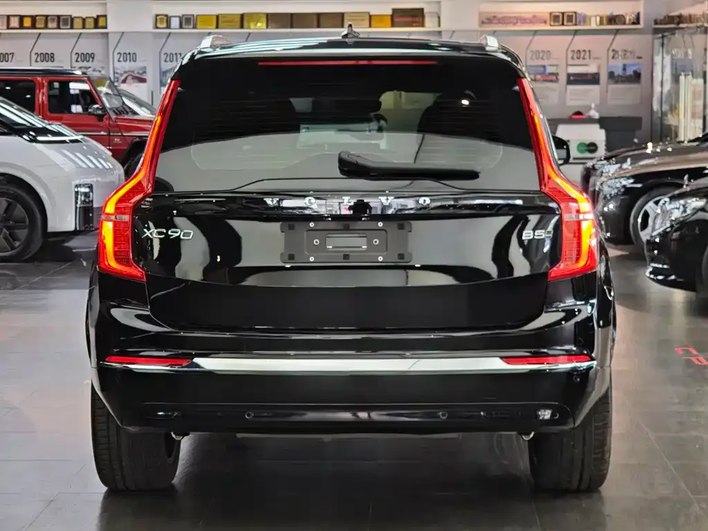 Volvo XC90 2024 из CN, фото 5