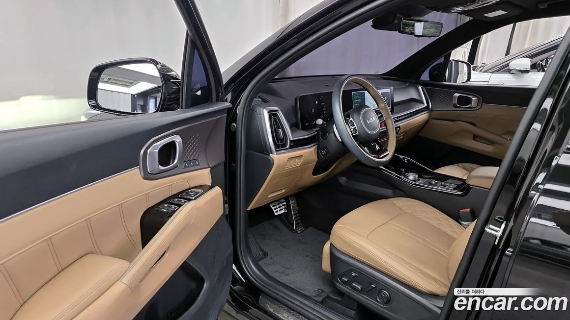 Kia Sorento — фото 10