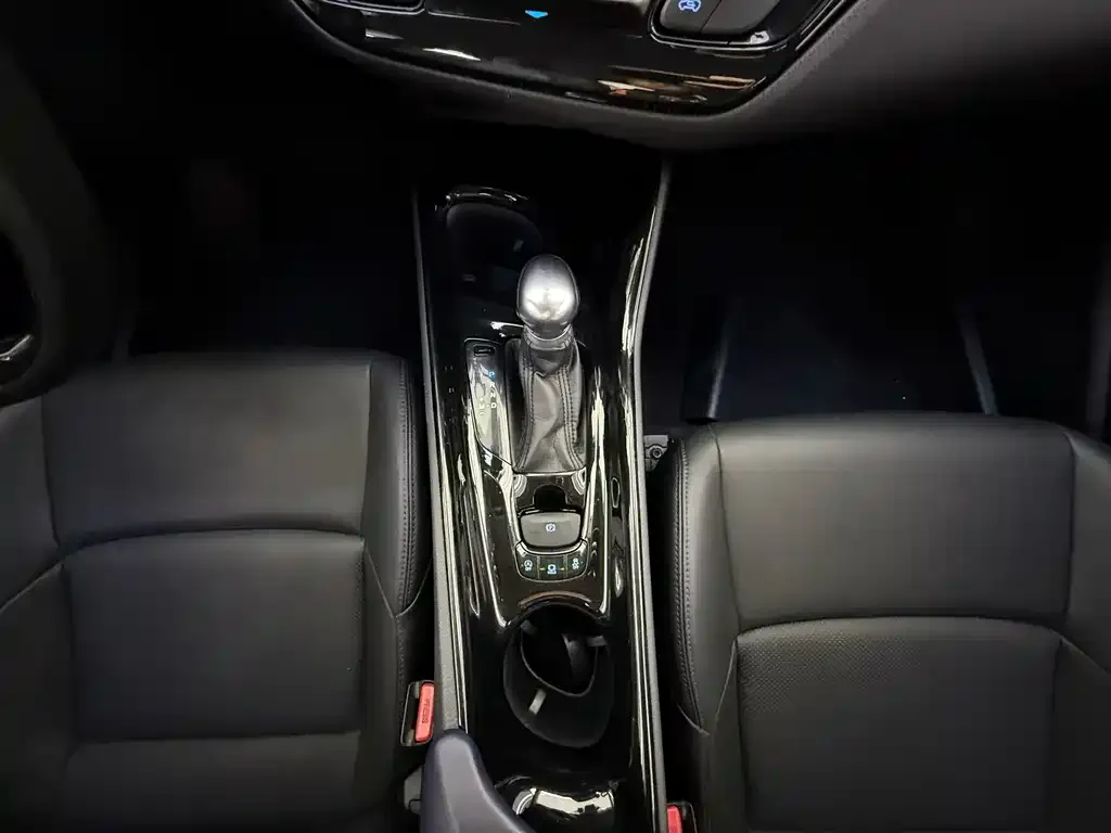 Toyota C-HR 2022 из CN, фото 10