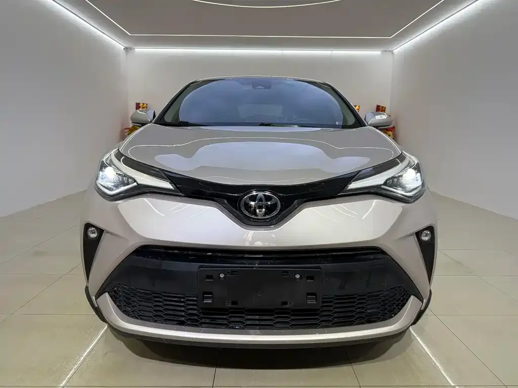 Toyota C-HR 2022 из CN, фото 2