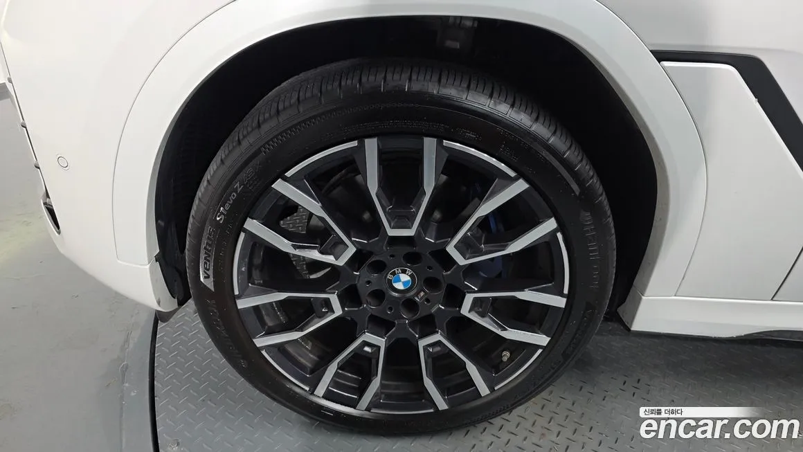 BMW X6 2024 из KR, фото 5