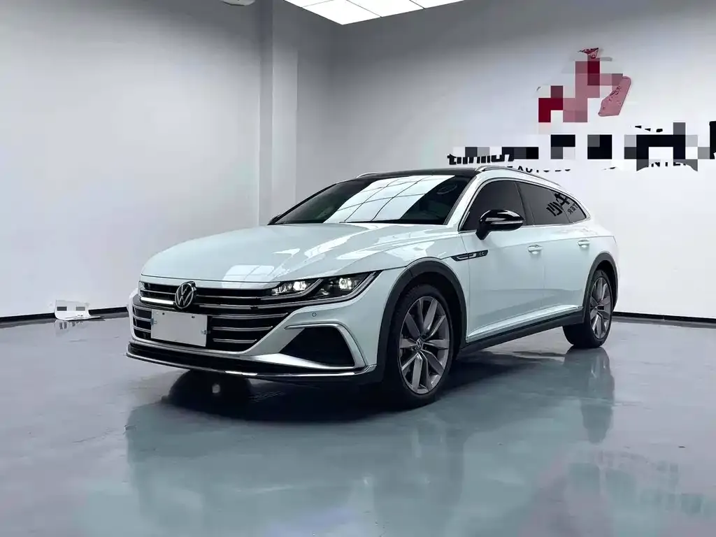 Volkswagen CC 2023 из CN, фото 1