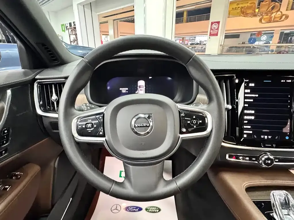 Volvo S90 2022 из CN, фото 8