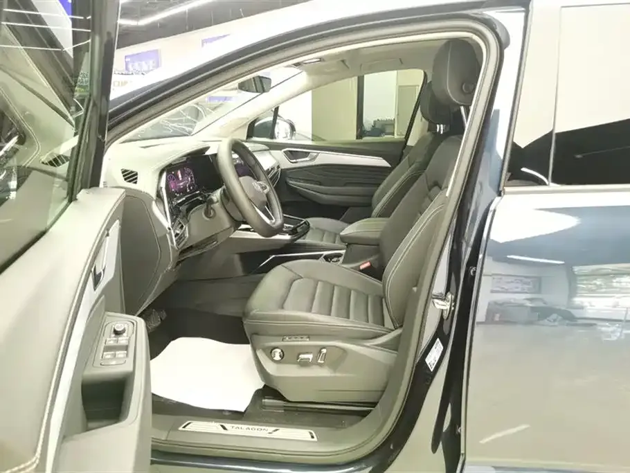 Volkswagen Talagon 2023 из CN, фото 9