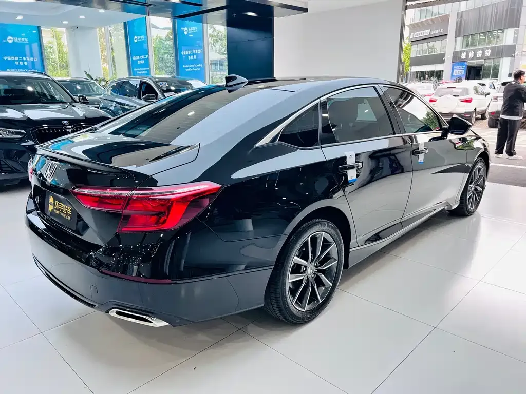 Honda Inspire 2022 из CN, фото 7