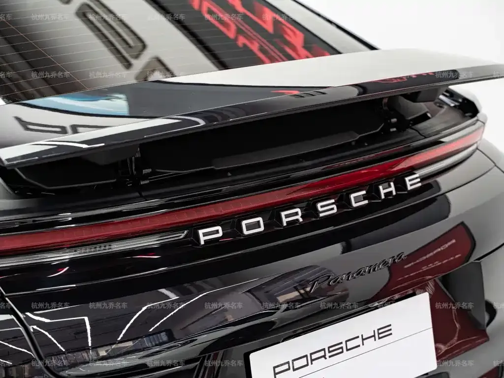 Porsche Panamera — фото 7